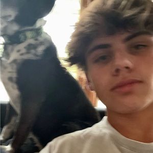 Meet your Posher, Samuel